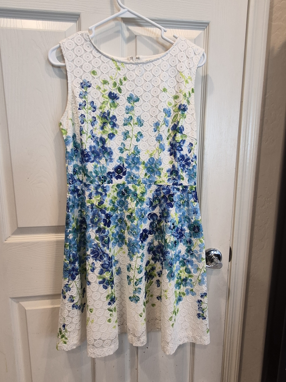 3/30 Sandra Darren White Dress with Blue and Green Floral Print